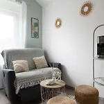 1 Et 2 3 Etoiles Au Calme A 150 M Des Thermes - Апартаменты *