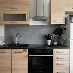 1 Et 2 3 Etoiles Au Calme A 150 M Des Thermes - Апартаменты *